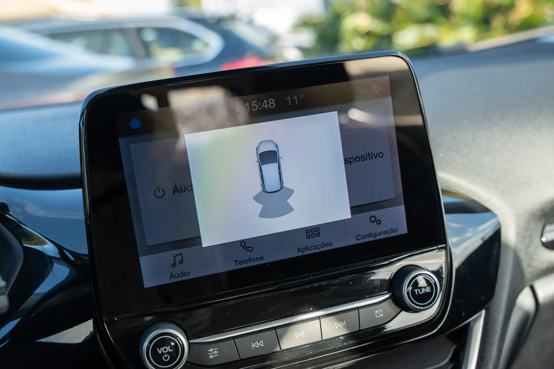 Ford Fiesta 1.1 Ti-VCT Connected 12