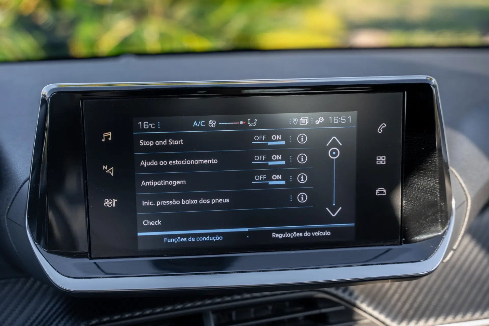 Peugeot 208 1.2 PureTech Active 13