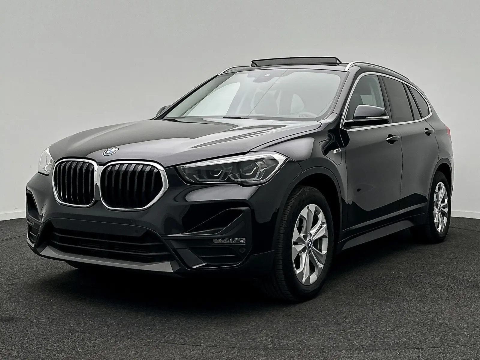 BMW X1 25 e xDrive 1