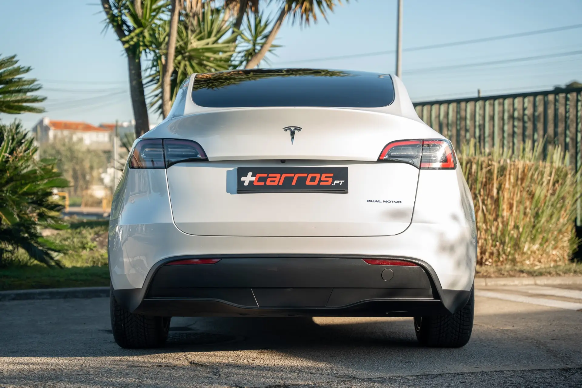 Tesla Model Y Tração Traseira 3