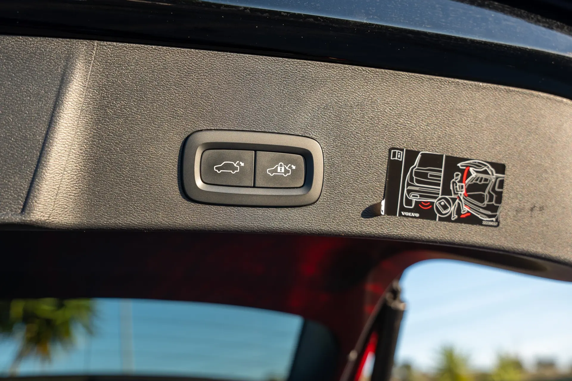 Volvo XC 40 1.5 T5 PHEV R-Design 24