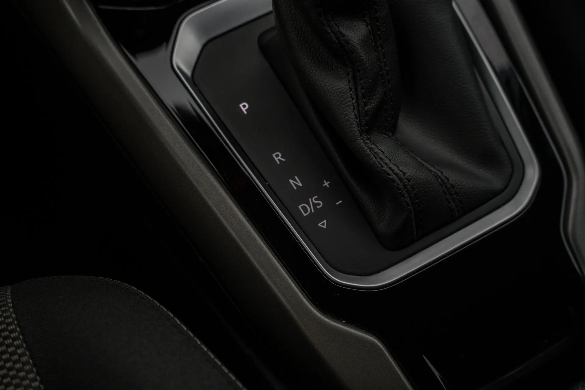 Volkswagen T-Roc 1.5 TSI Style DSG 15