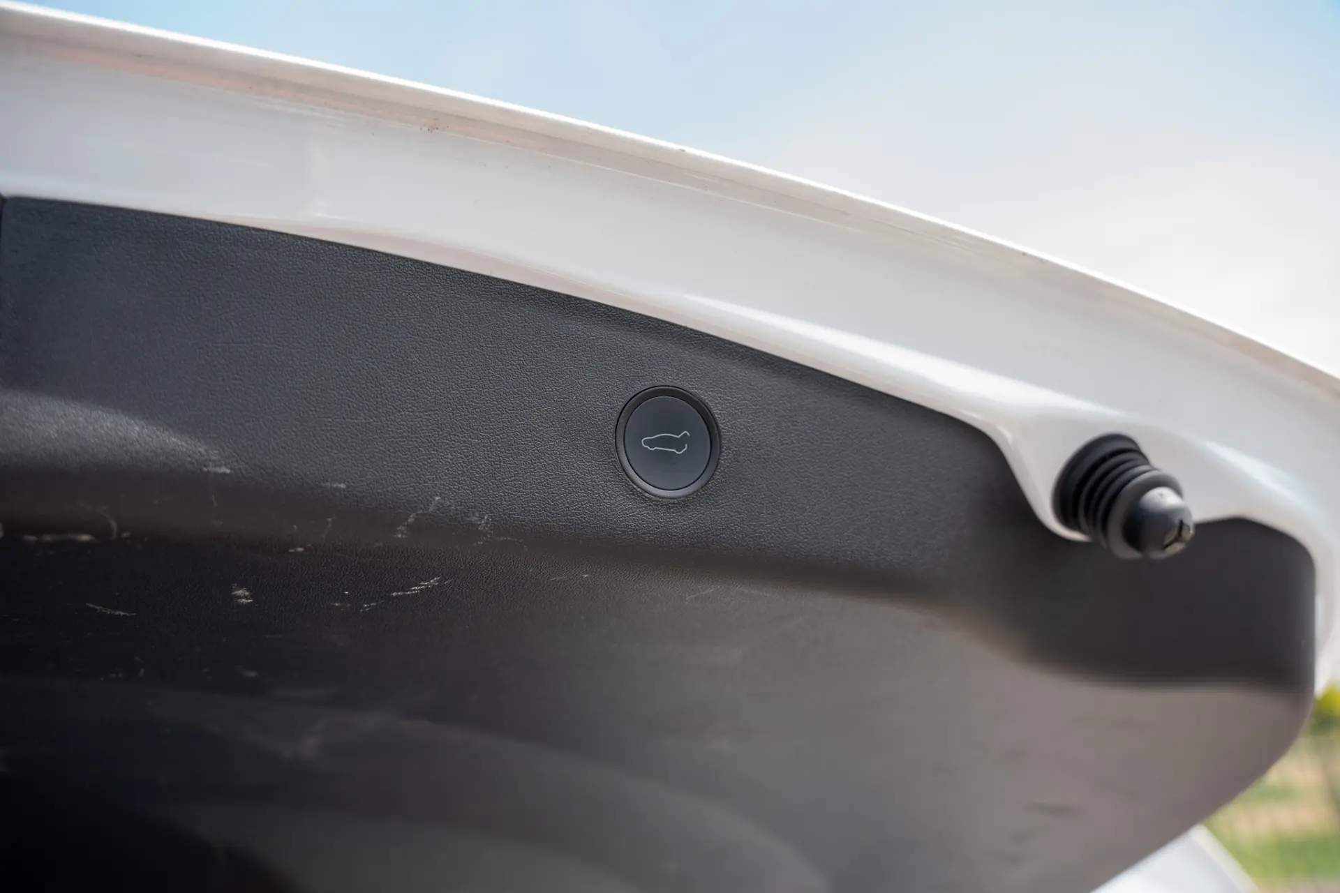 Tesla Model 3 Long Range Tração Traseira 19