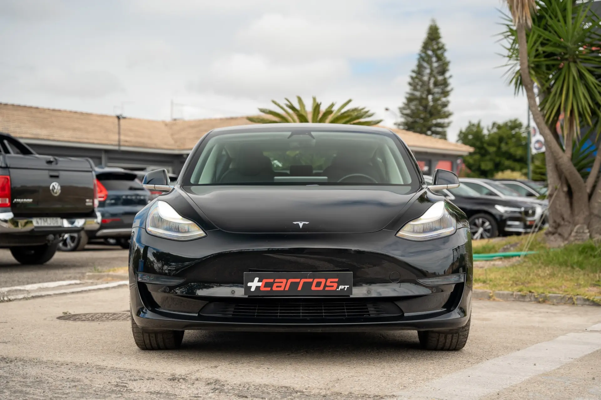Tesla Model 3 Long-Range Dual Motor AWD 4