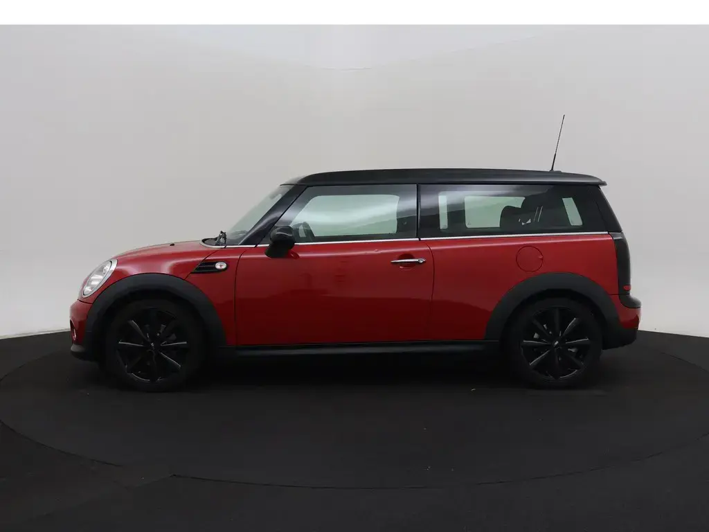 MINI Clubman Cooper Soho 4