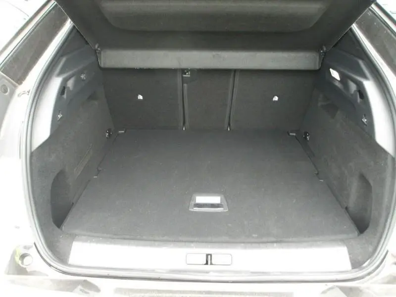 Peugeot E-3008 73 kWh GT 15