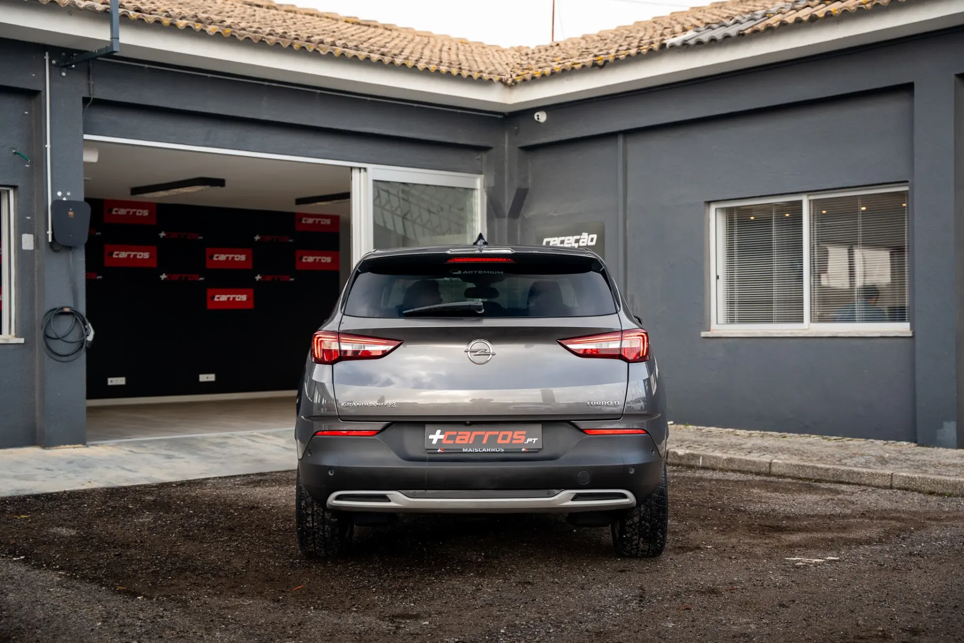 Opel Grandland X 1.6 D S&S Ultimate 9