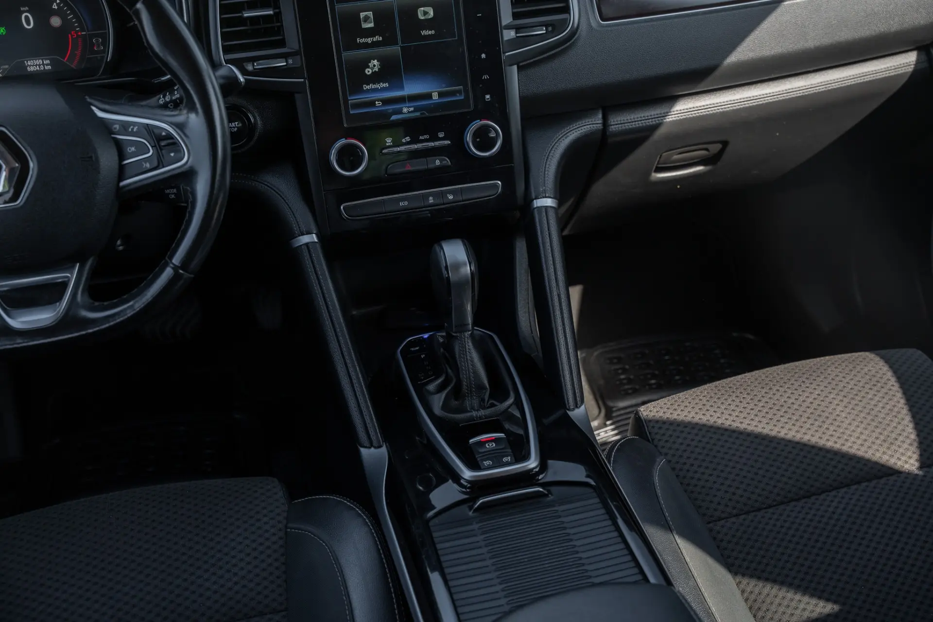 Renault Koleos 2.0 dCi Initiale Paris X-Tronic 14