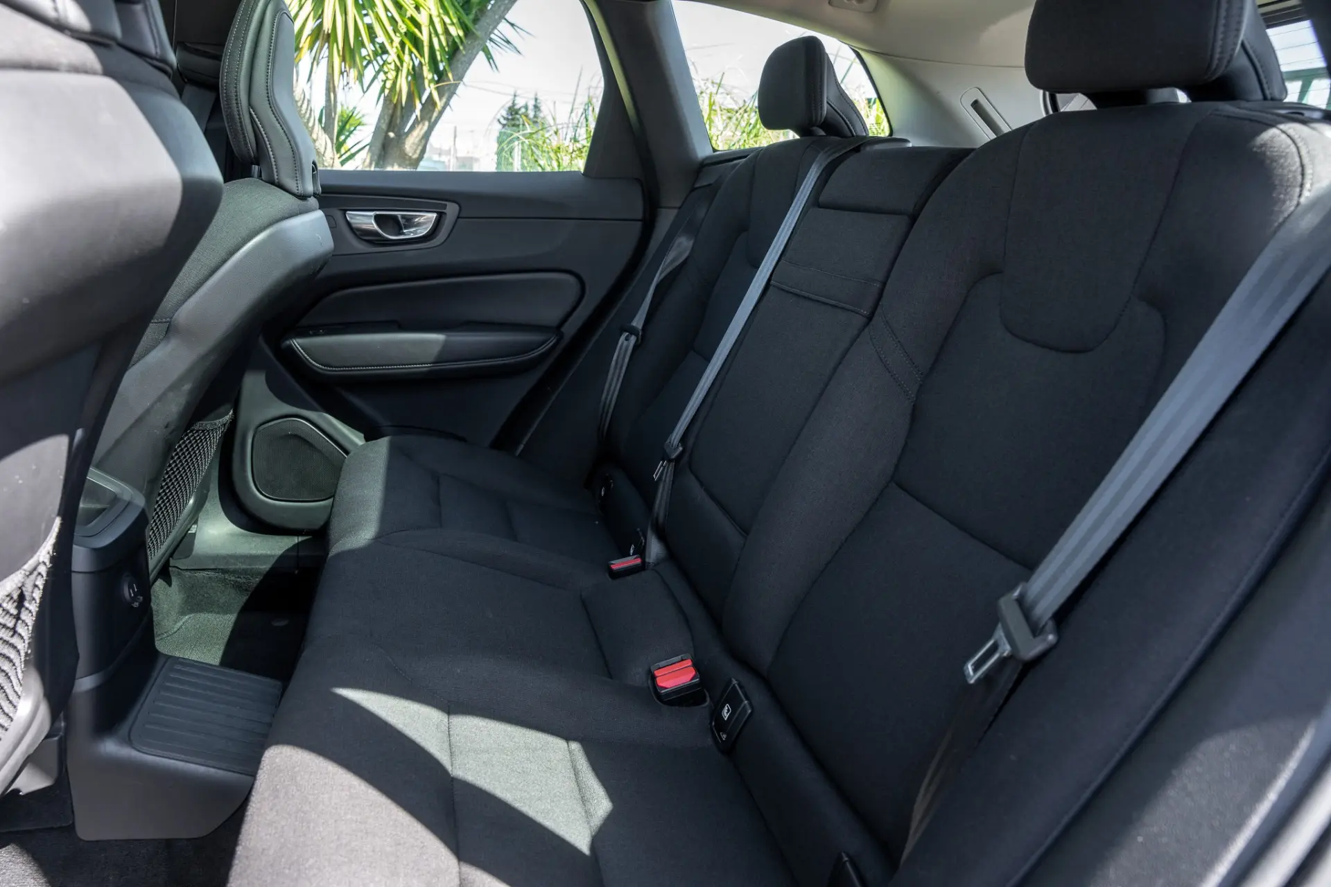 Volvo XC 60 T6 AWD Recharge Geartronic Inscription Expression 21