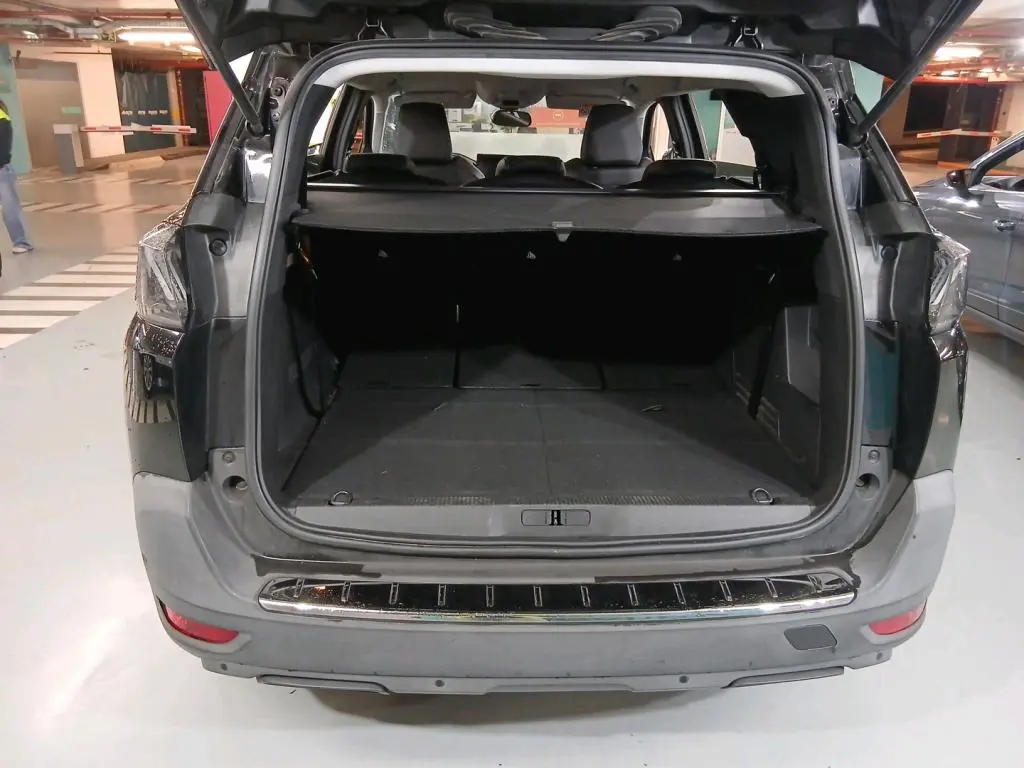 Peugeot 5008 1.5 BlueHDi Allure EAT8 15