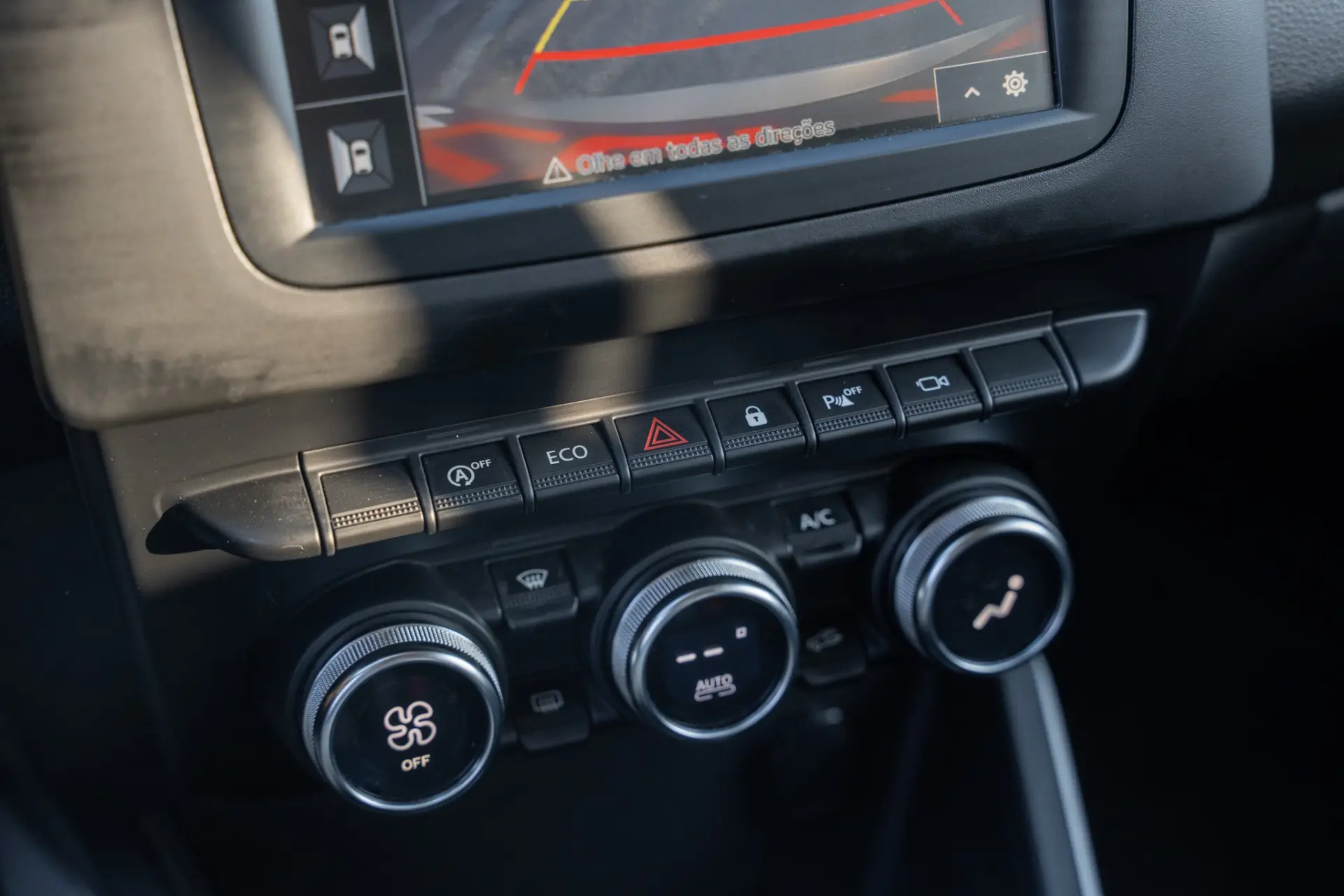 Dacia Duster 1.0 TCe ECO-G Comfort Bi-Fuel 13