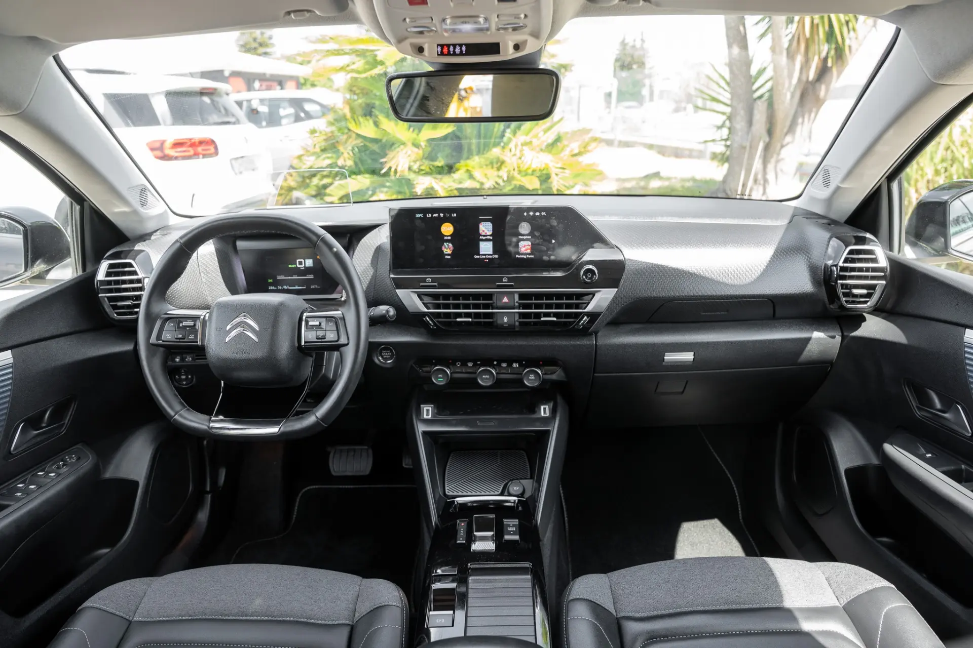 Citroen e-C4 X Shine 13