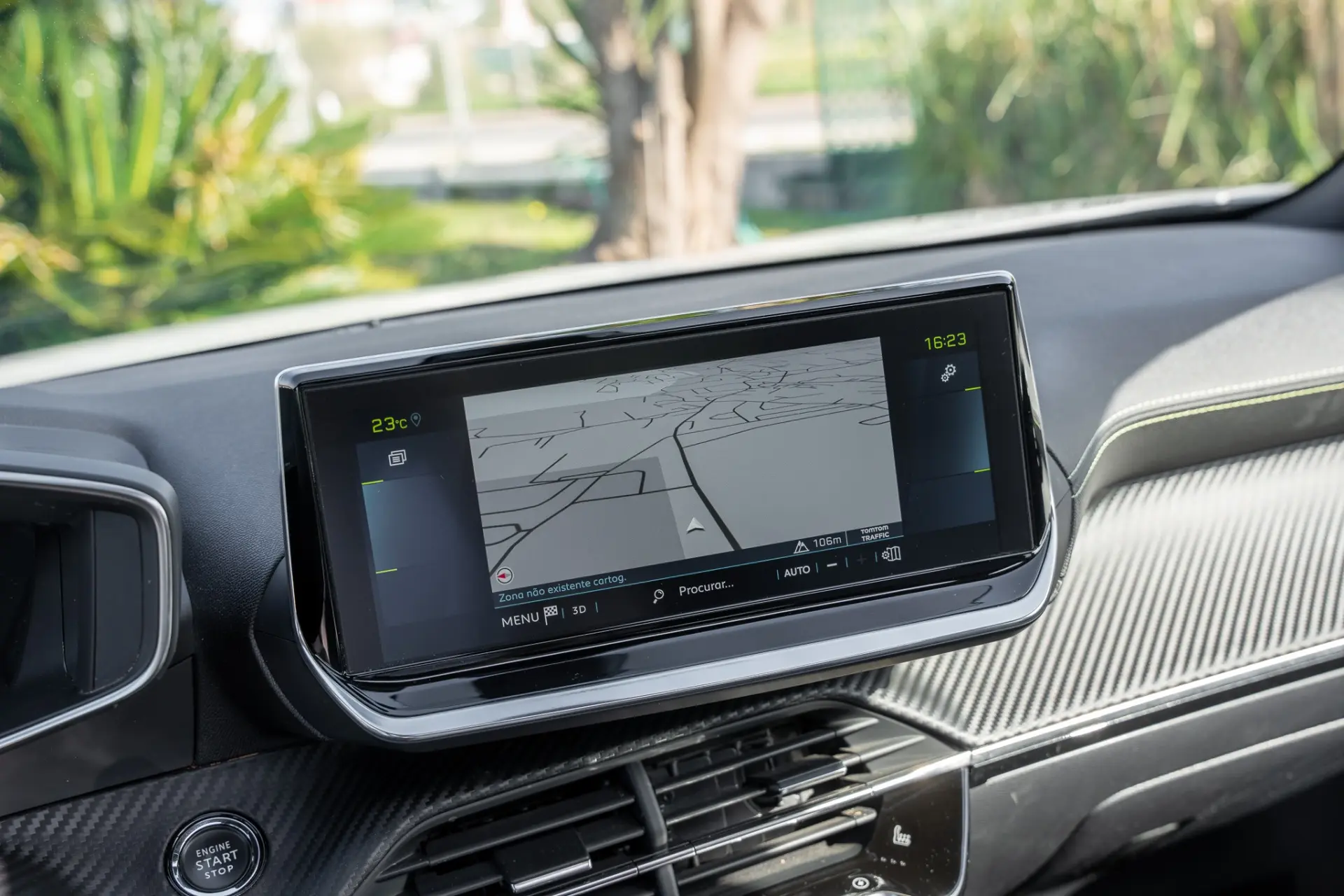 Peugeot e-2008 50 kWh GT 15