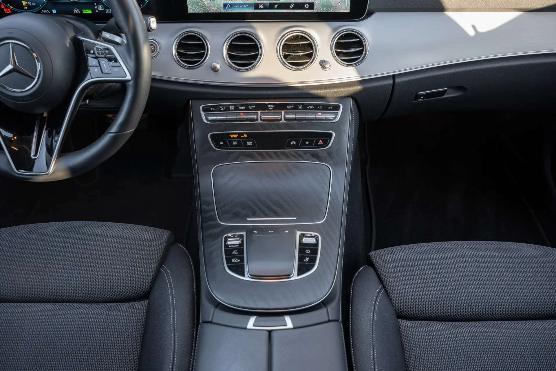 Mercedes-Benz E 300 de Avantgarde 4Matic 18