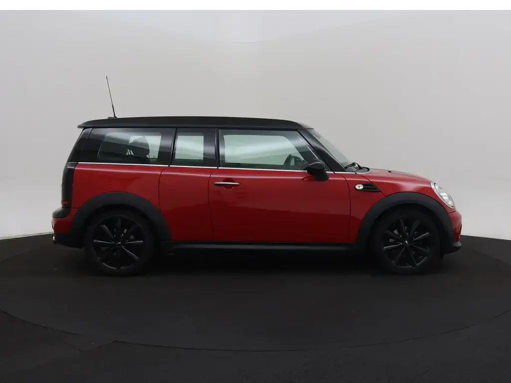 MINI Clubman Cooper Soho 7