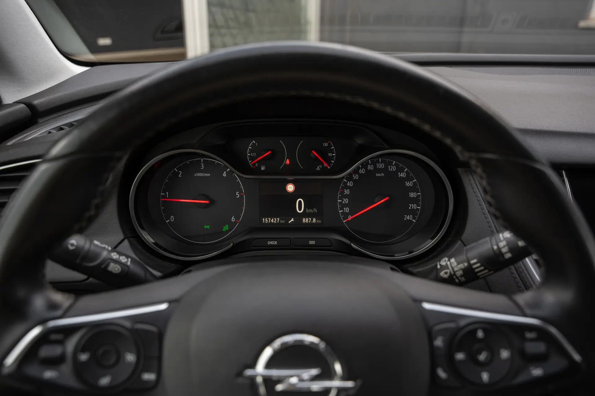 Opel Grandland X 1.6 D S&S Ultimate 14