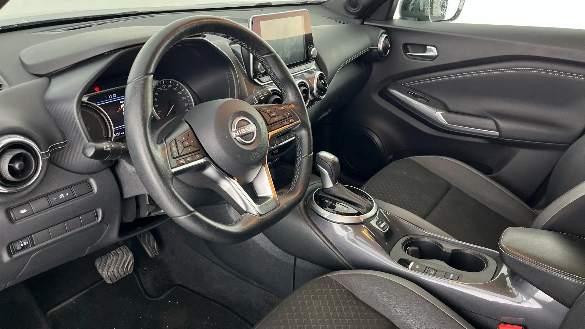 Nissan Juke 1.6 Hybrid N-Connecta NAV. 10