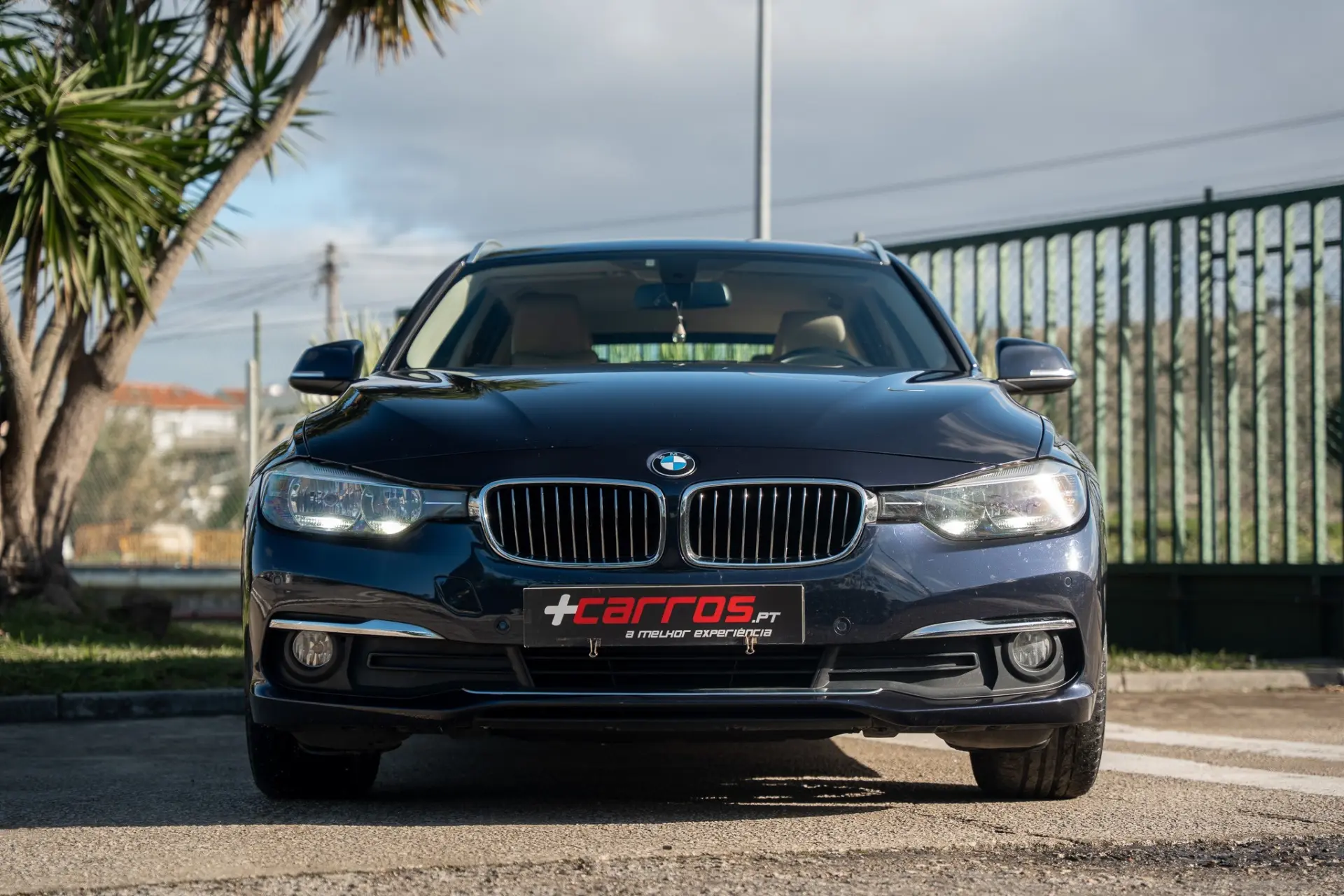 BMW 320 d Line Luxury Auto 2