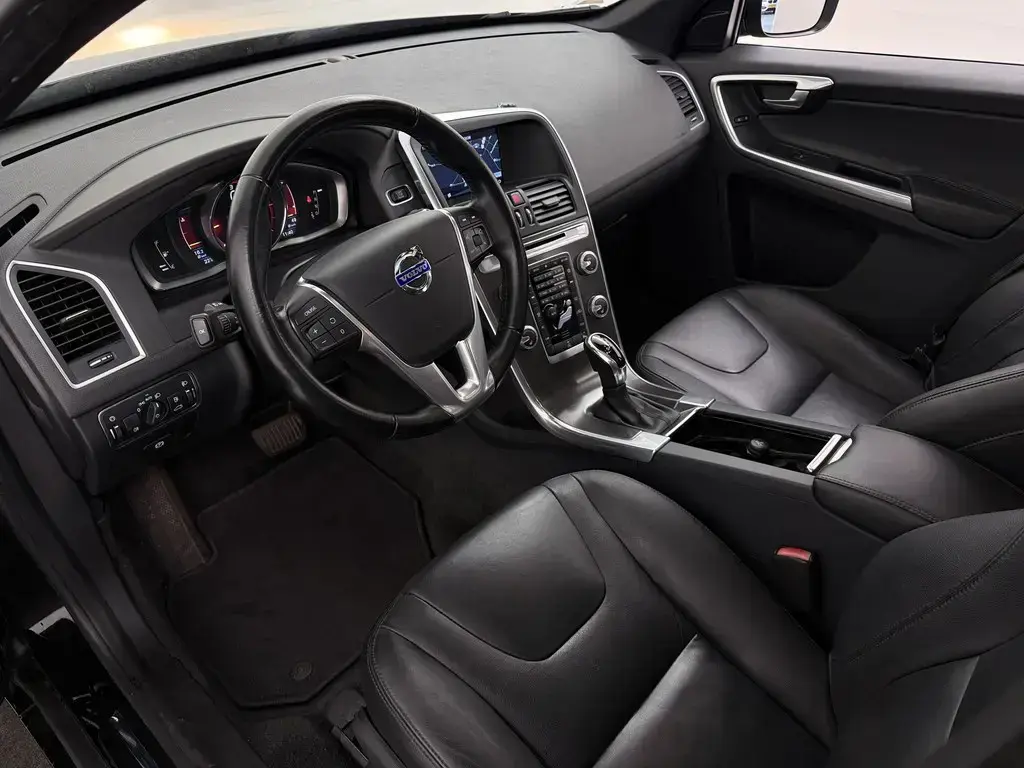 Volvo XC 60 2.0 D4 Volvo Ocean Race Geartronic 8