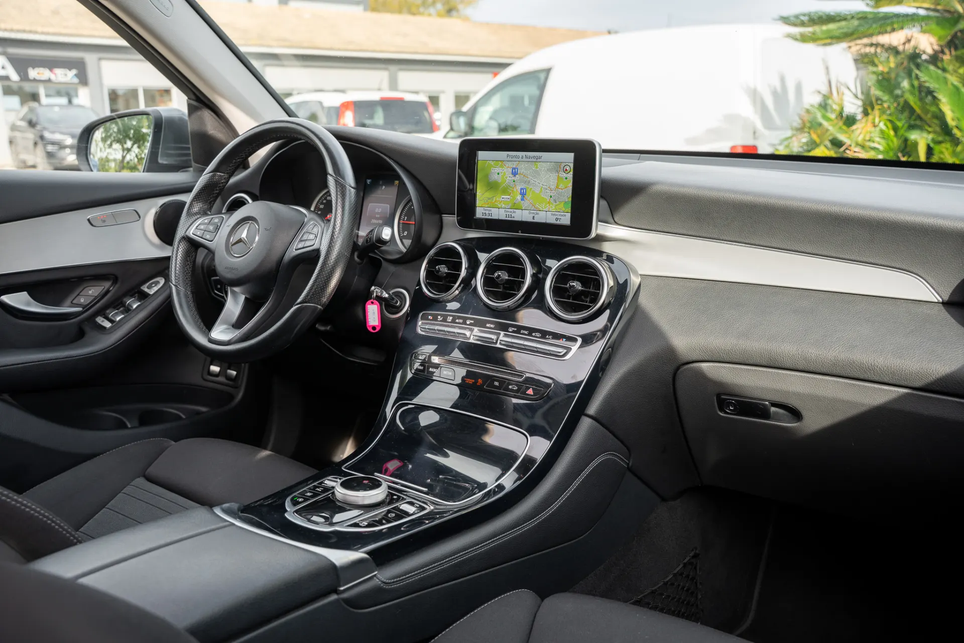 Mercedes-Benz GLC 220 d 4Matic Edition 14