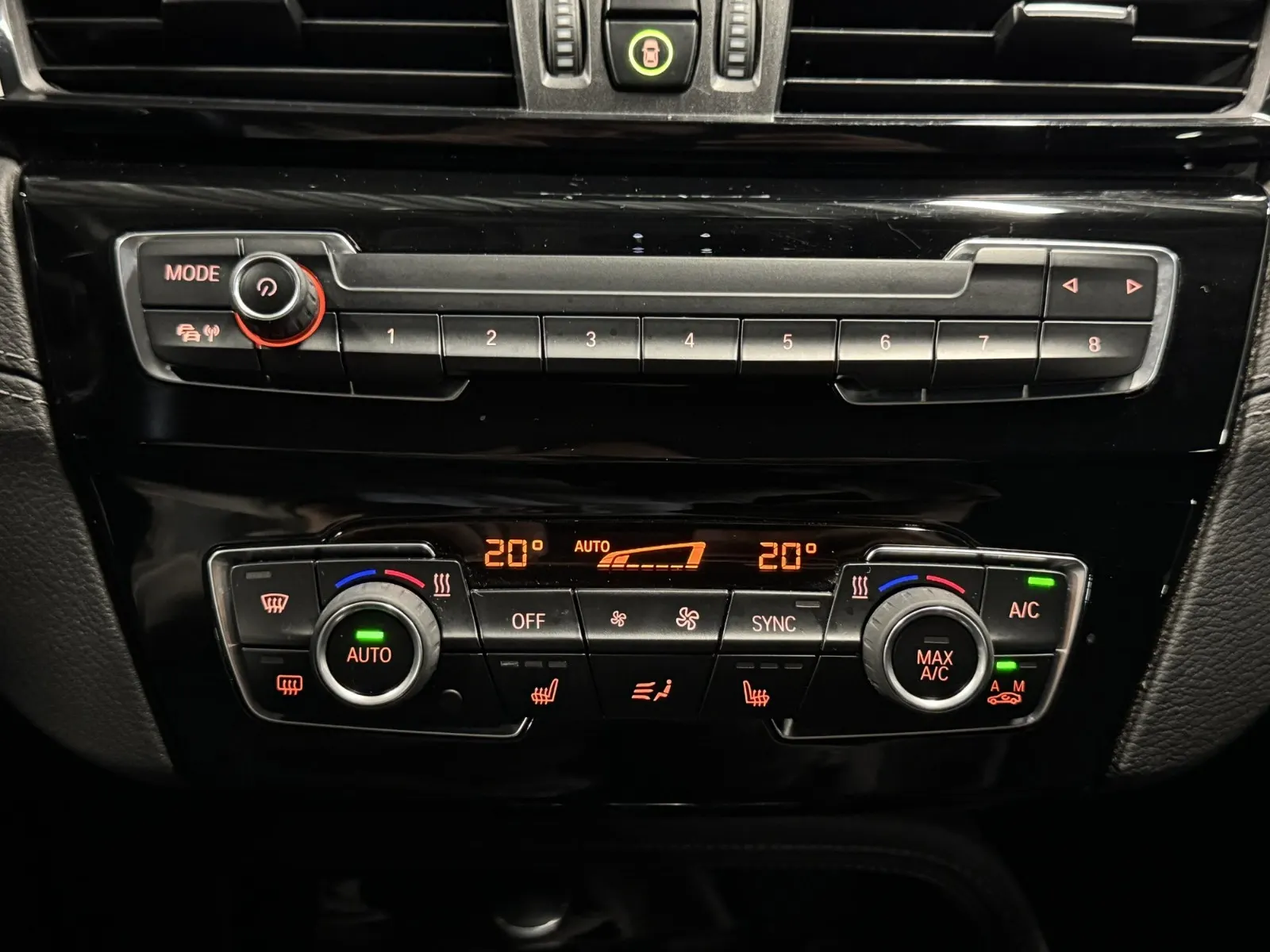 BMW X2 18 d sDrive Auto Pack M 17