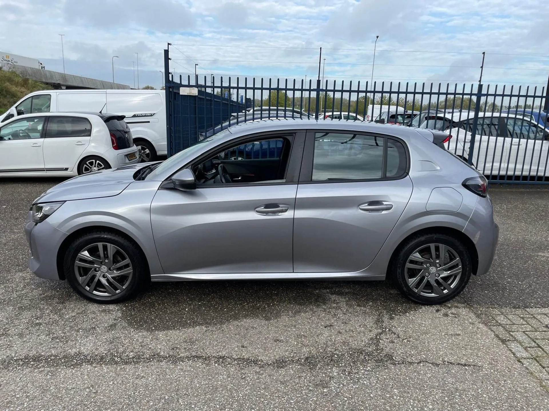 Peugeot 208 1.2 PureTech Active 6