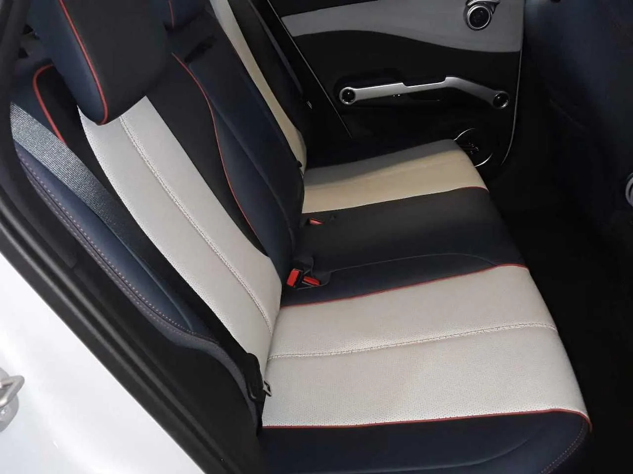 BYD Atto 3 60.48 kWh Design 8