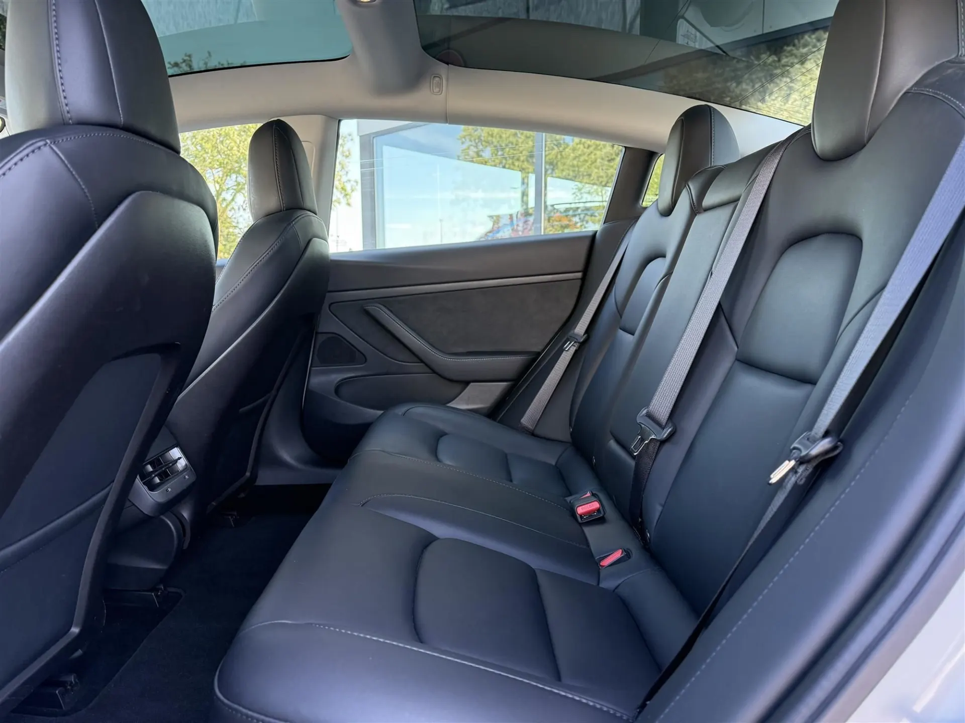 Tesla Model 3 Standard RWD Plus 9