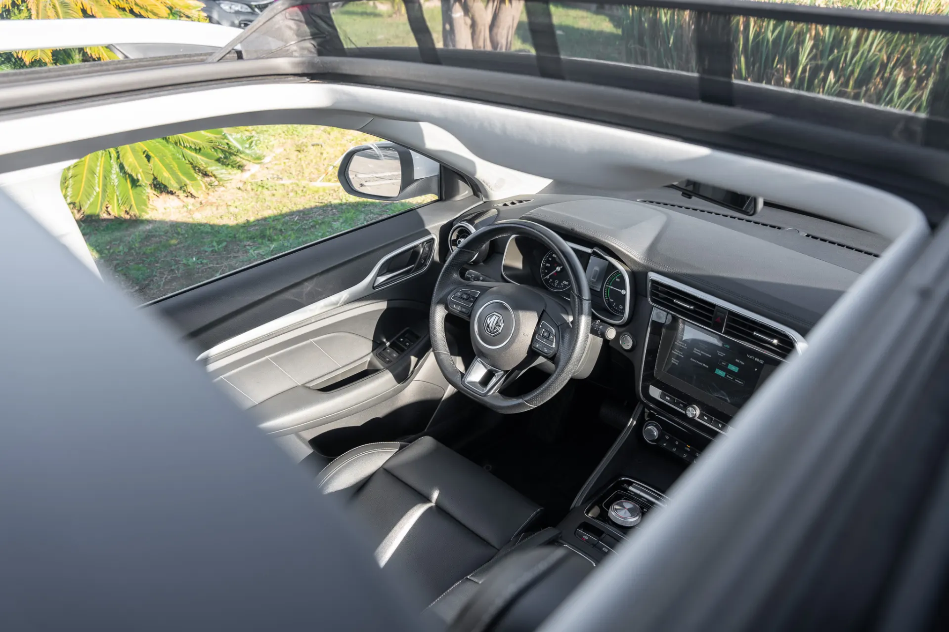 MG ZS EV 44.5 kWh Luxury 7