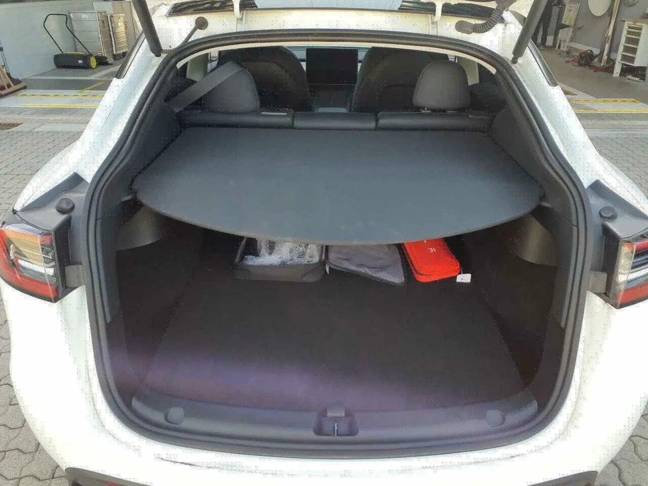 Tesla Model Y Tração Traseira 7