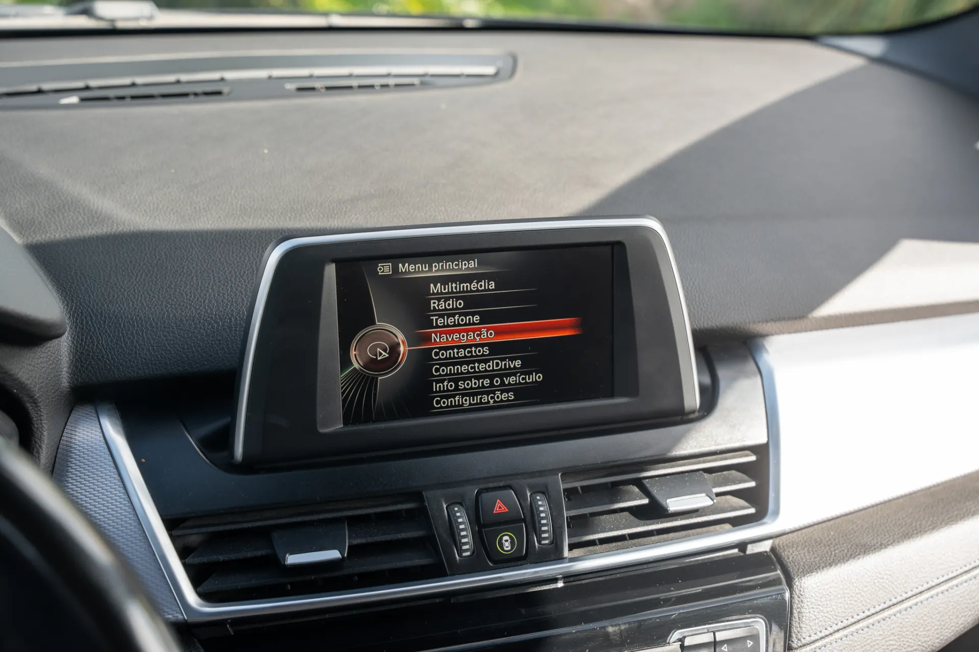 BMW 218 Active Tourer d Pack M Auto 9