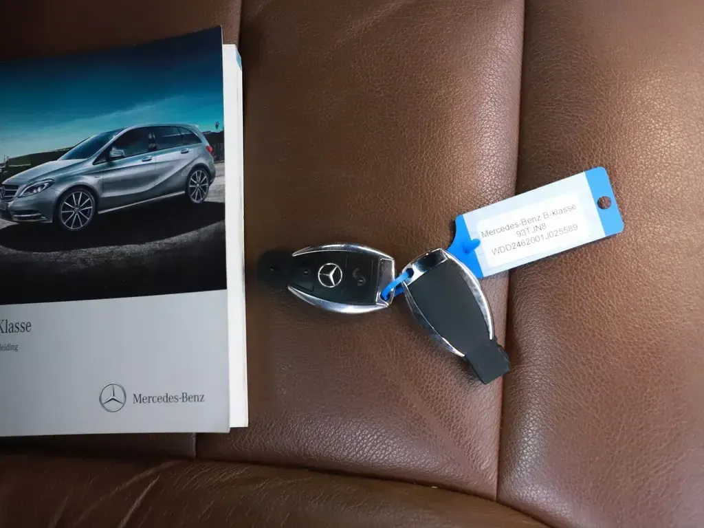 Mercedes-Benz B 180 CDI BlueEFFICIENCY Aut. 25