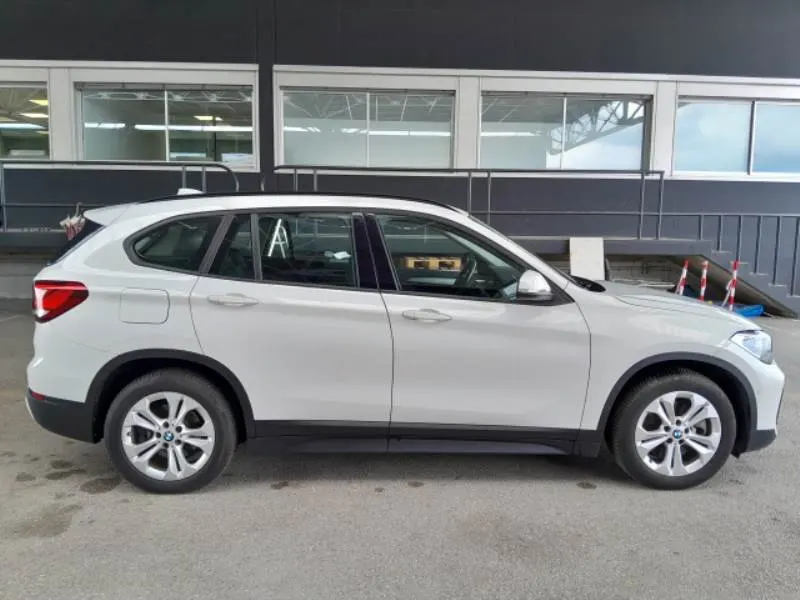 BMW X1 25 e xDrive 5
