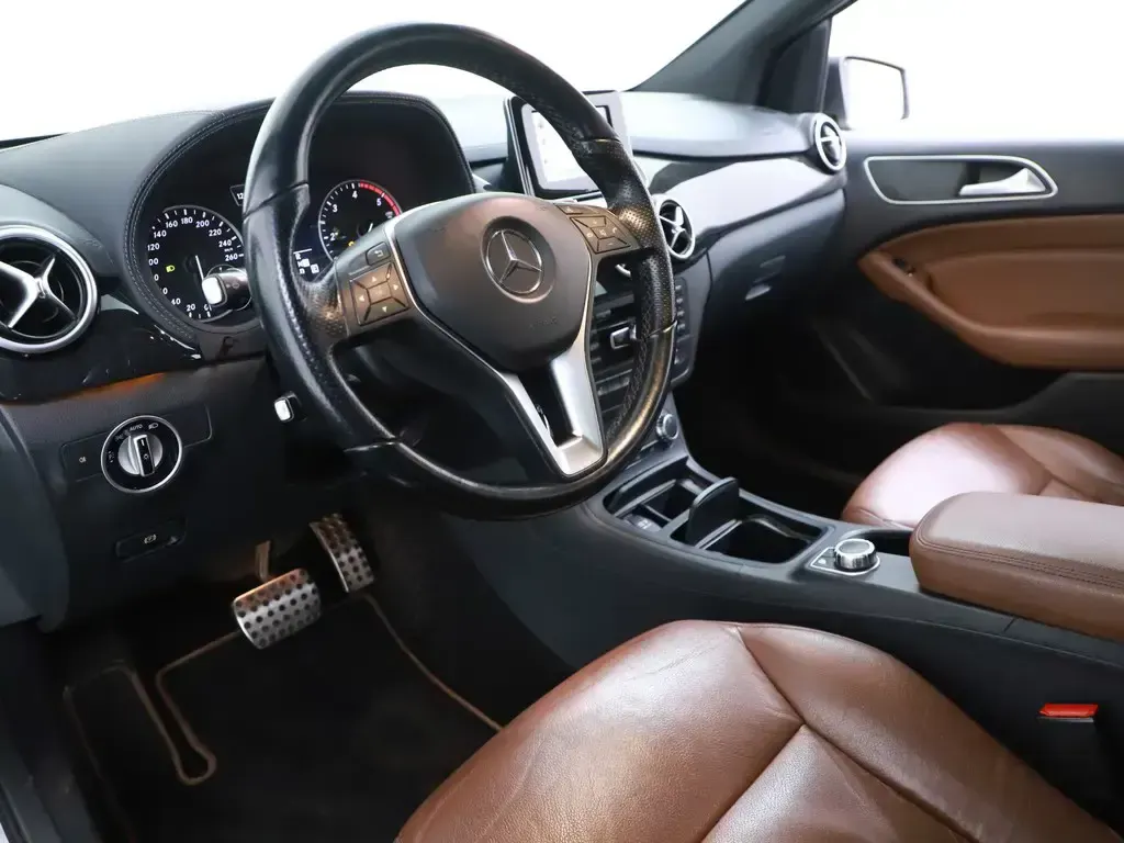 Mercedes-Benz B 180 CDI BlueEFFICIENCY Aut. 7