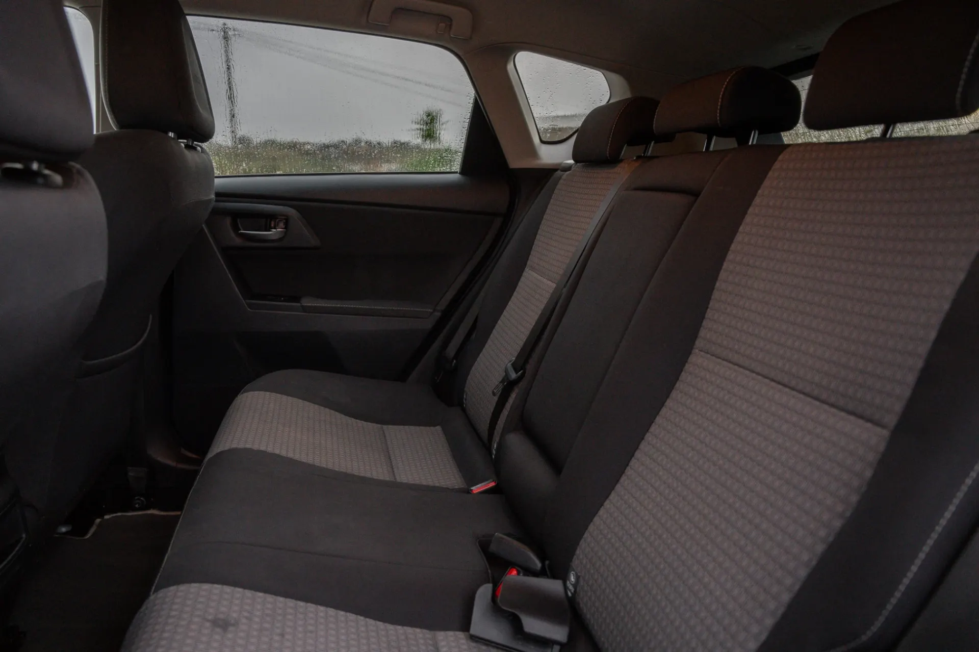 Toyota Auris 1.8 HSD Active 17