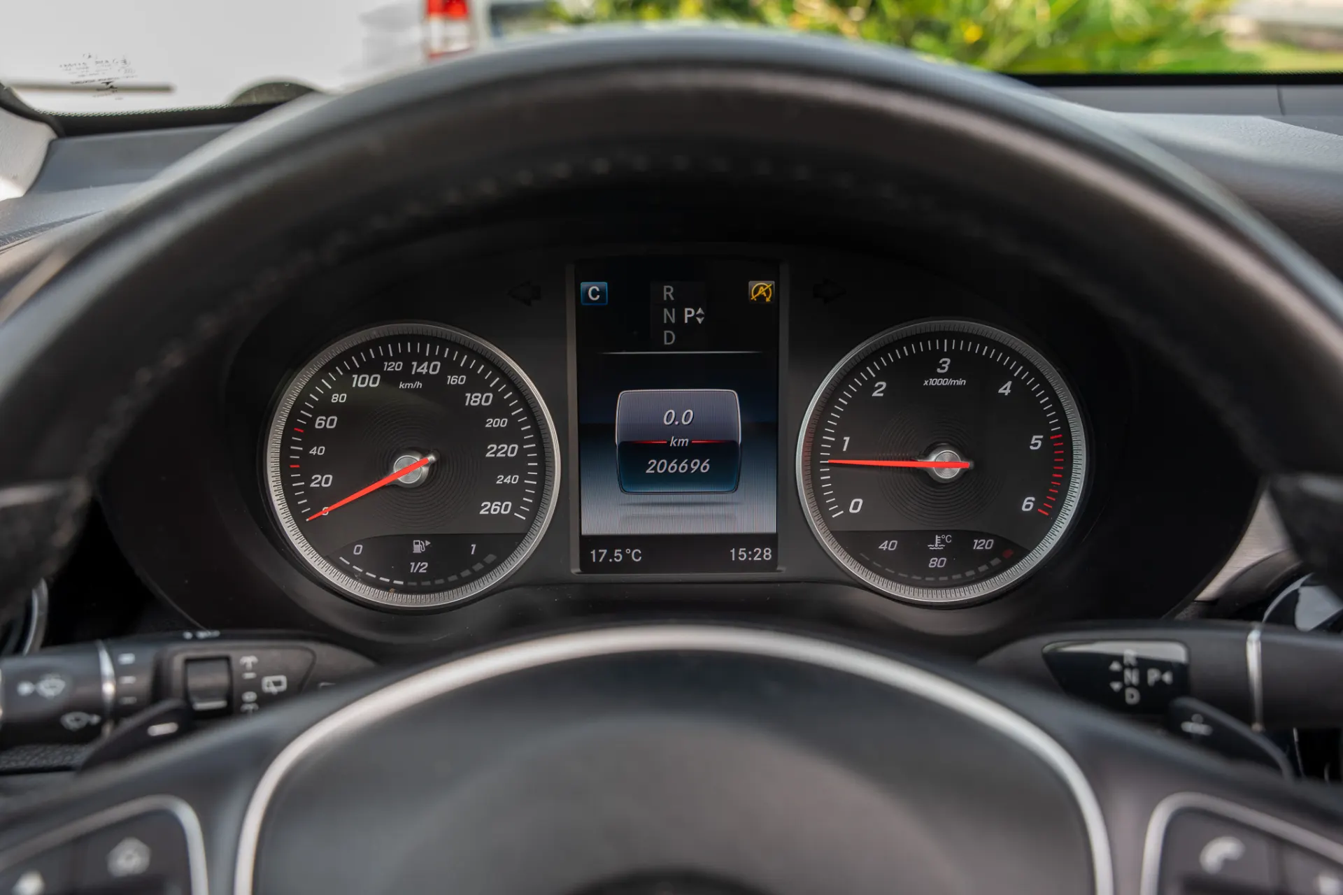 Mercedes-Benz GLC 220 d 4Matic Edition 9