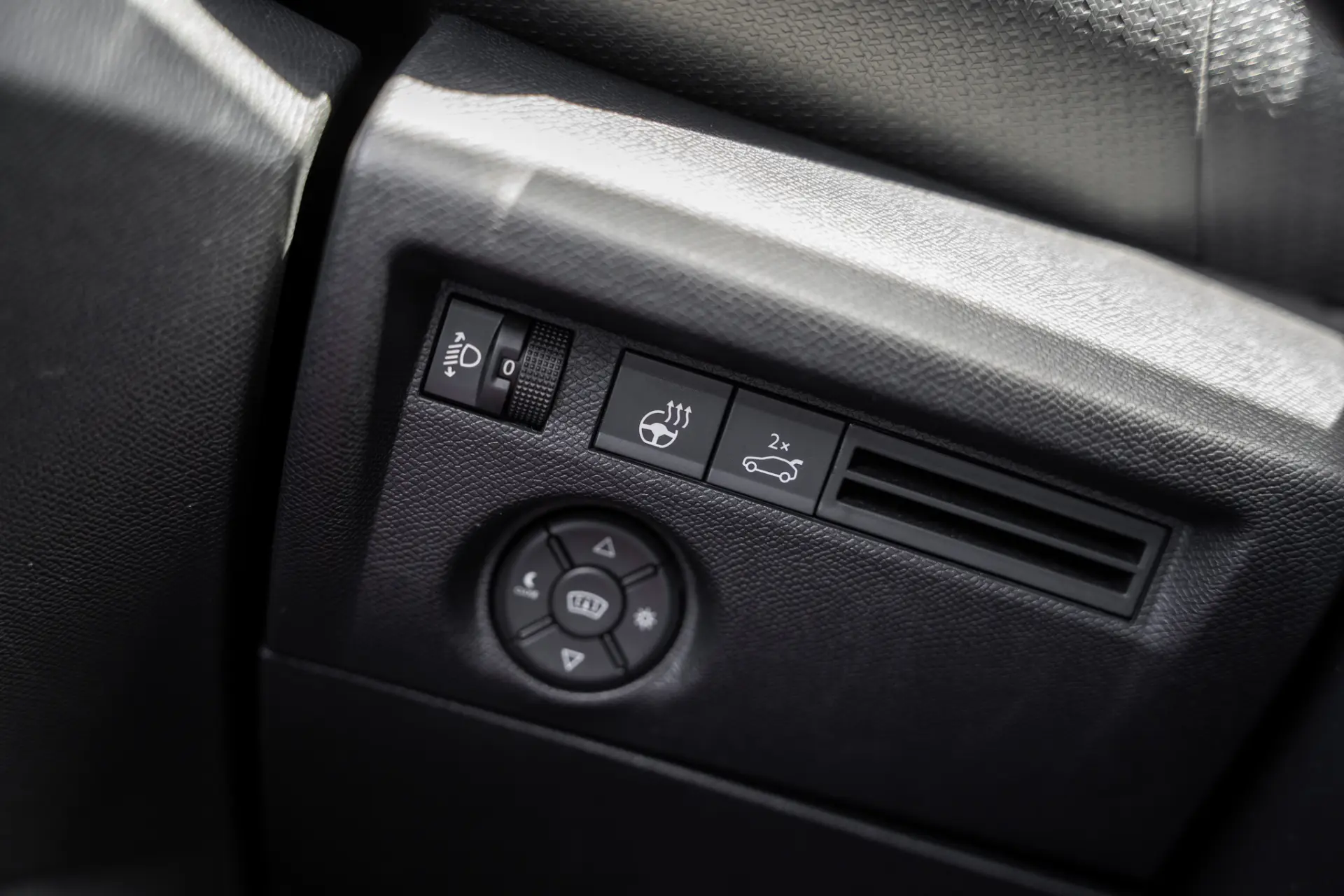 Citroen e-C4 X 50 kWh Shine Pack 12