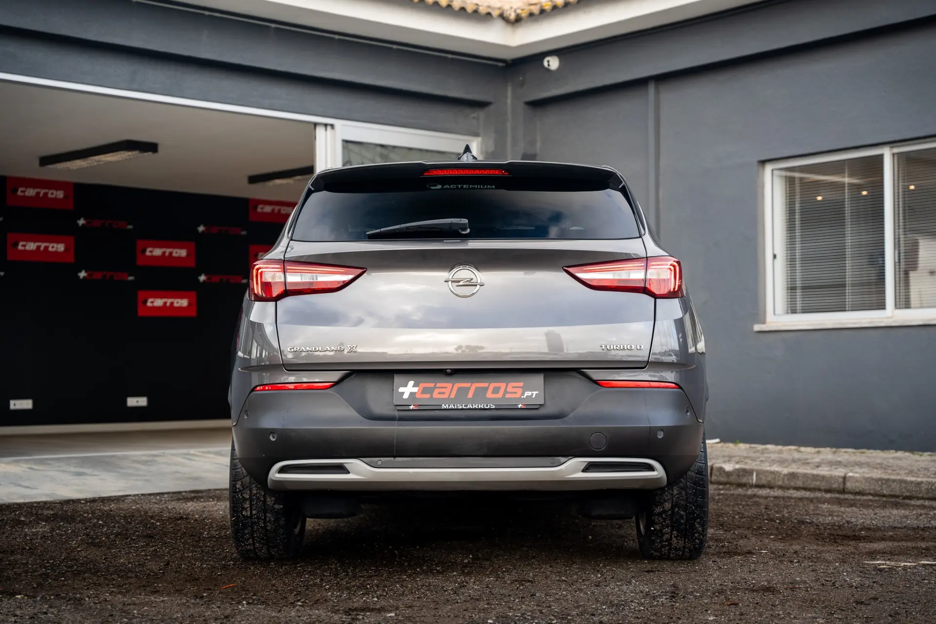 Opel Grandland X 1.6 D S&S Ultimate 8