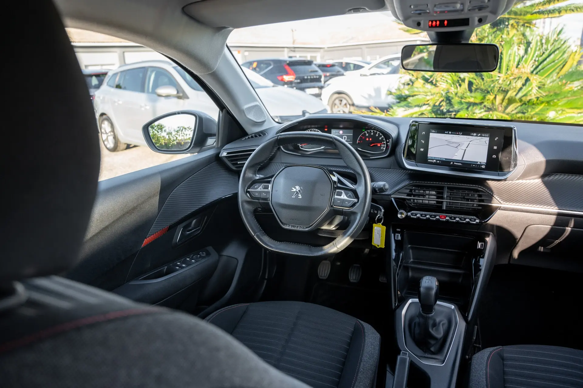 Peugeot 208 1.2 PureTech Active 6