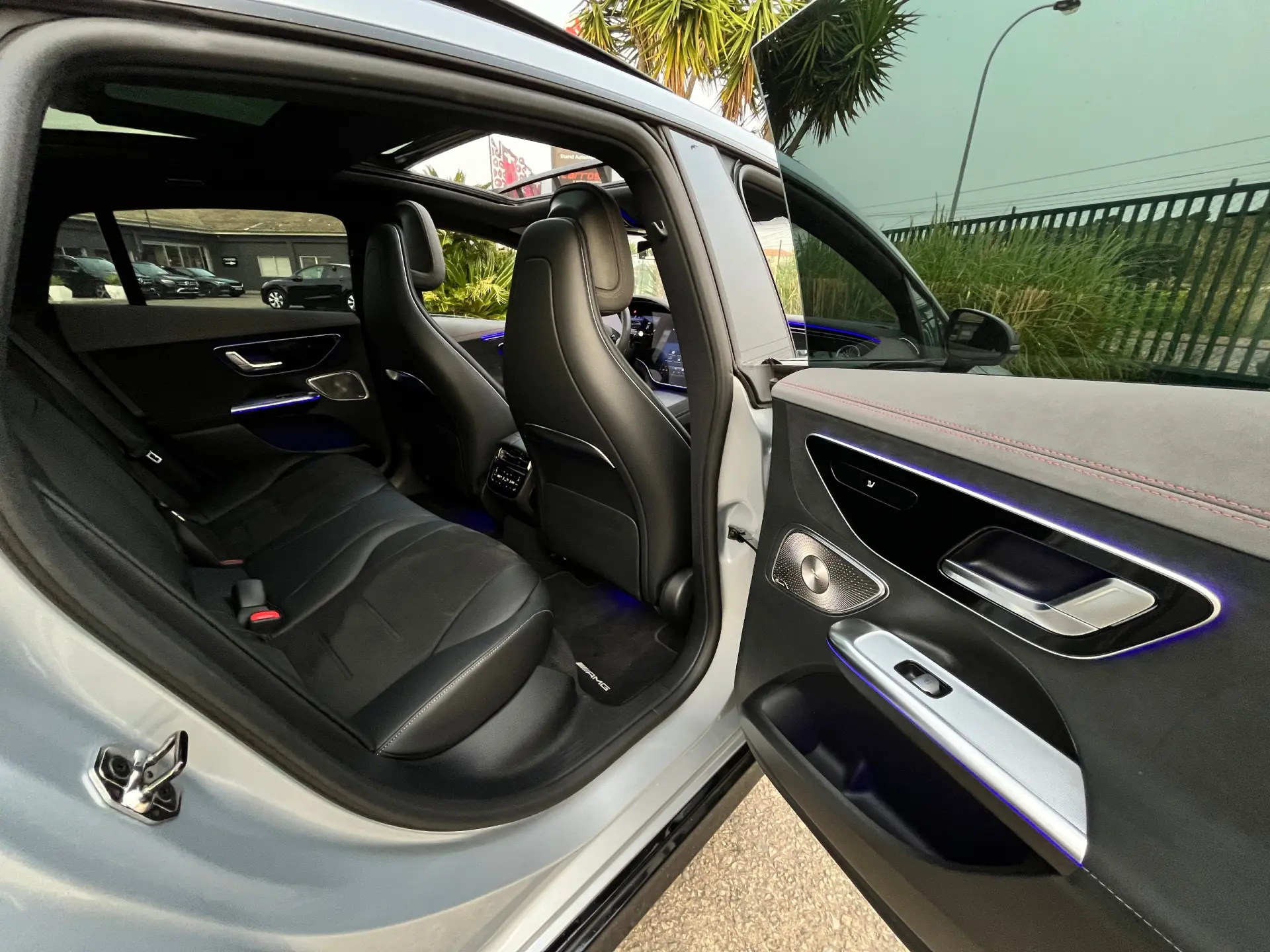 Mercedes-Benz EQE 53 AMG 4Matic + 14