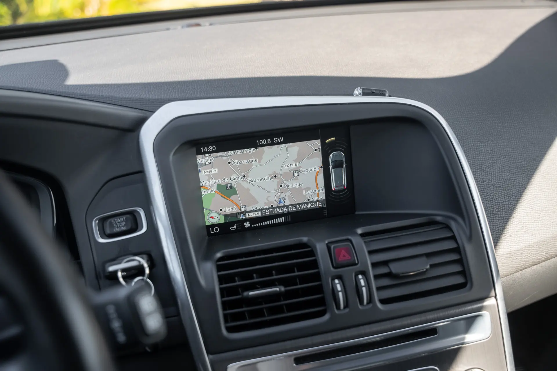 Volvo XC 60 2.0 D4 Volvo Ocean Race Geartronic 11