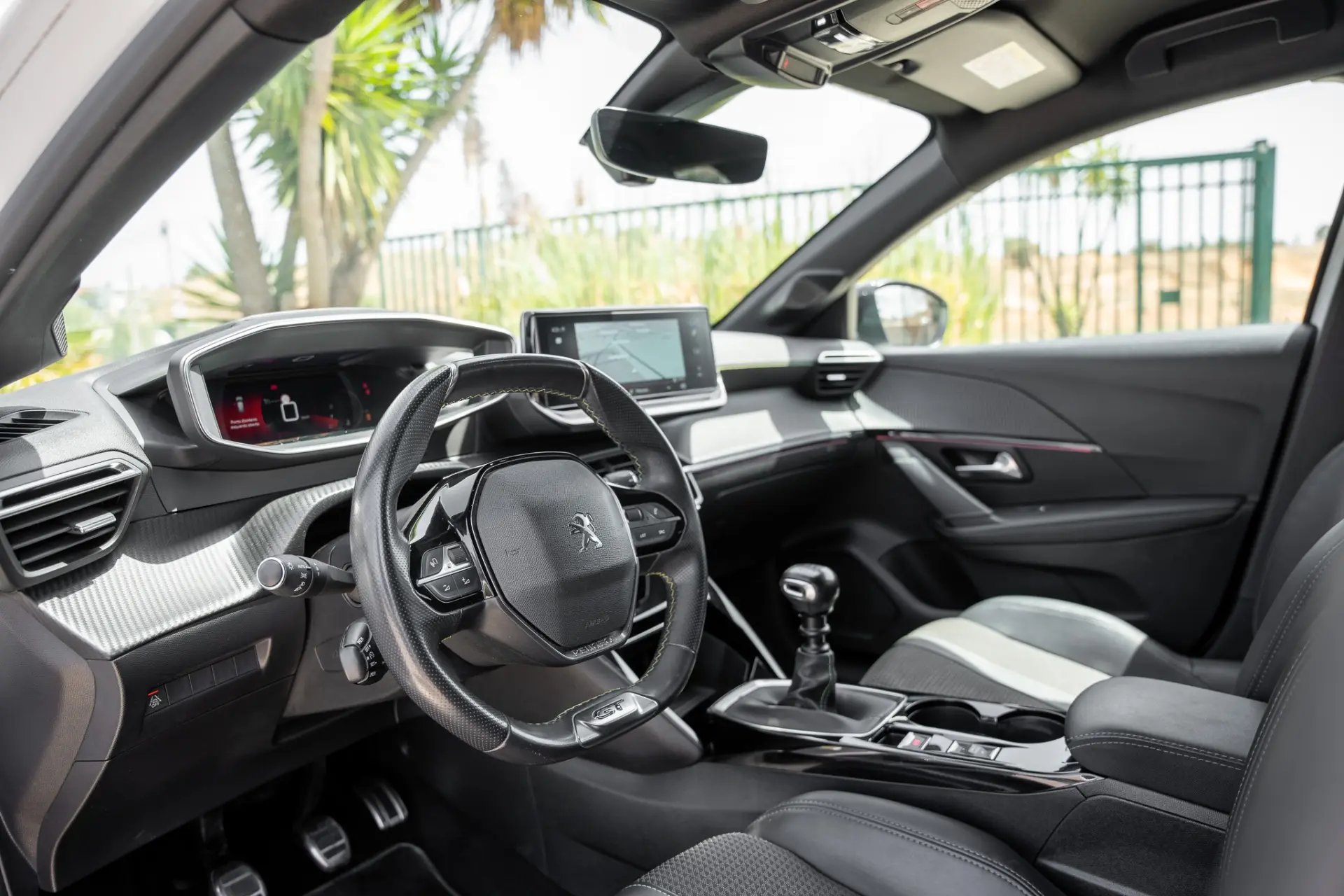 Peugeot 208 1.5 BlueHDi GT 15
