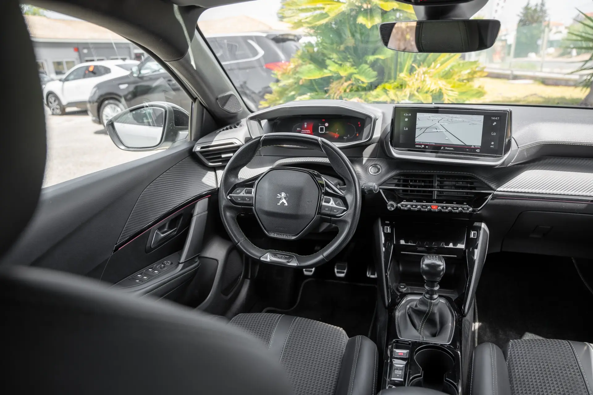 Peugeot 208 1.5 BlueHDi GT 13