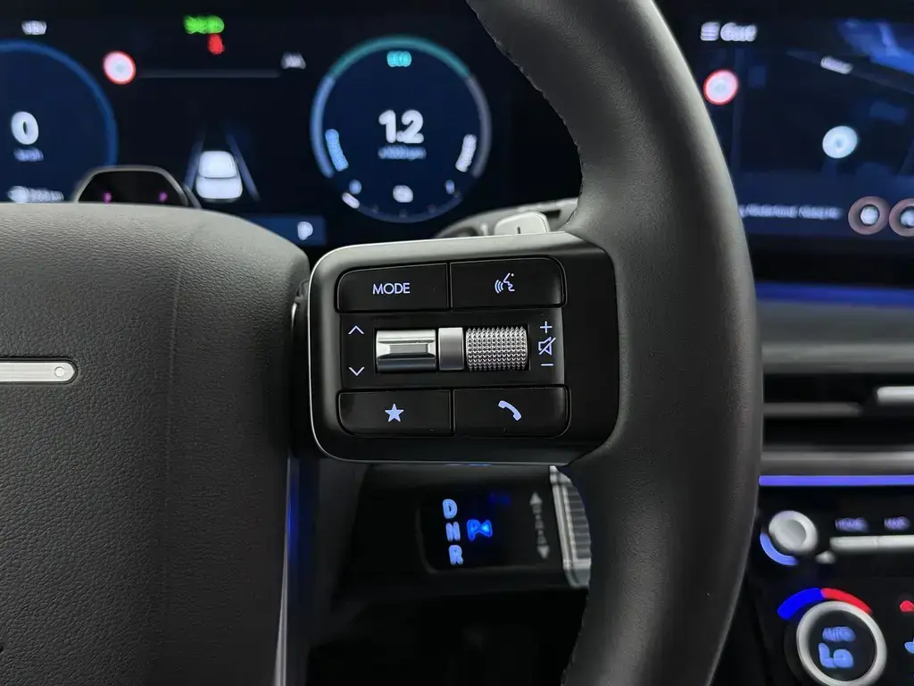 Hyundai Santa Fe 1.6 Plugin-Hybrid 4WD 7L Signature 11