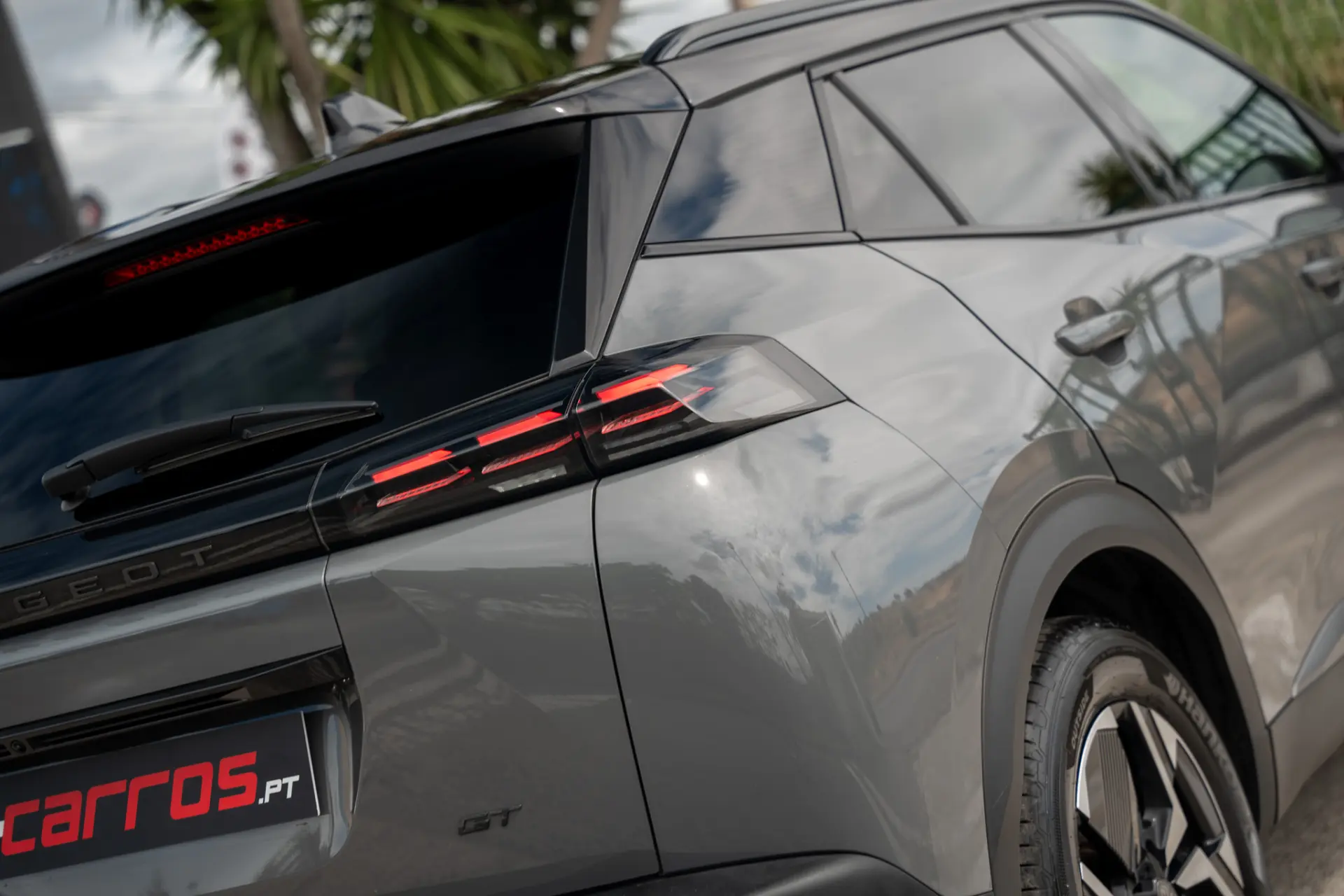 Peugeot e-2008 GT 9