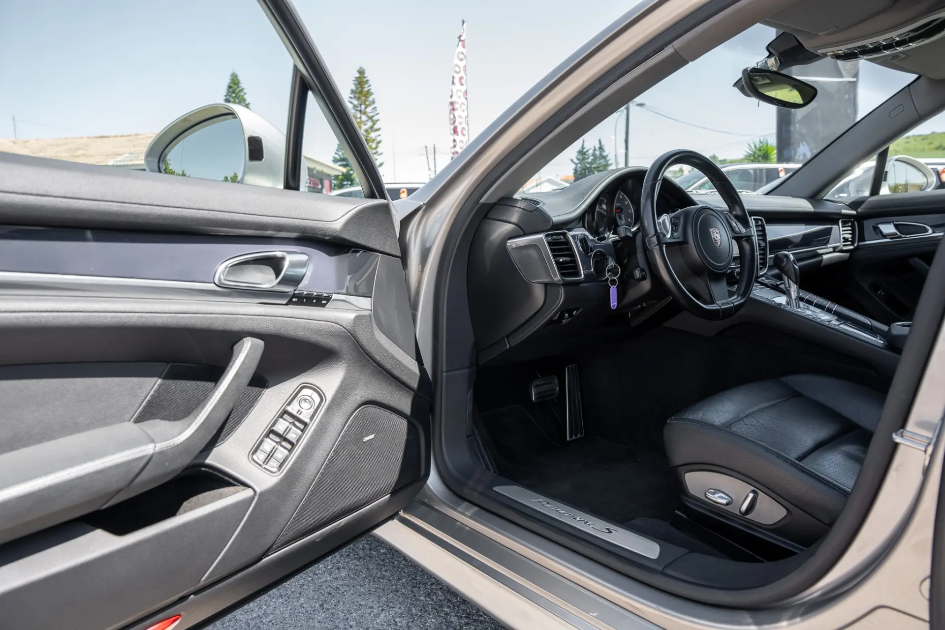 Porsche Panamera S Hybrid 18