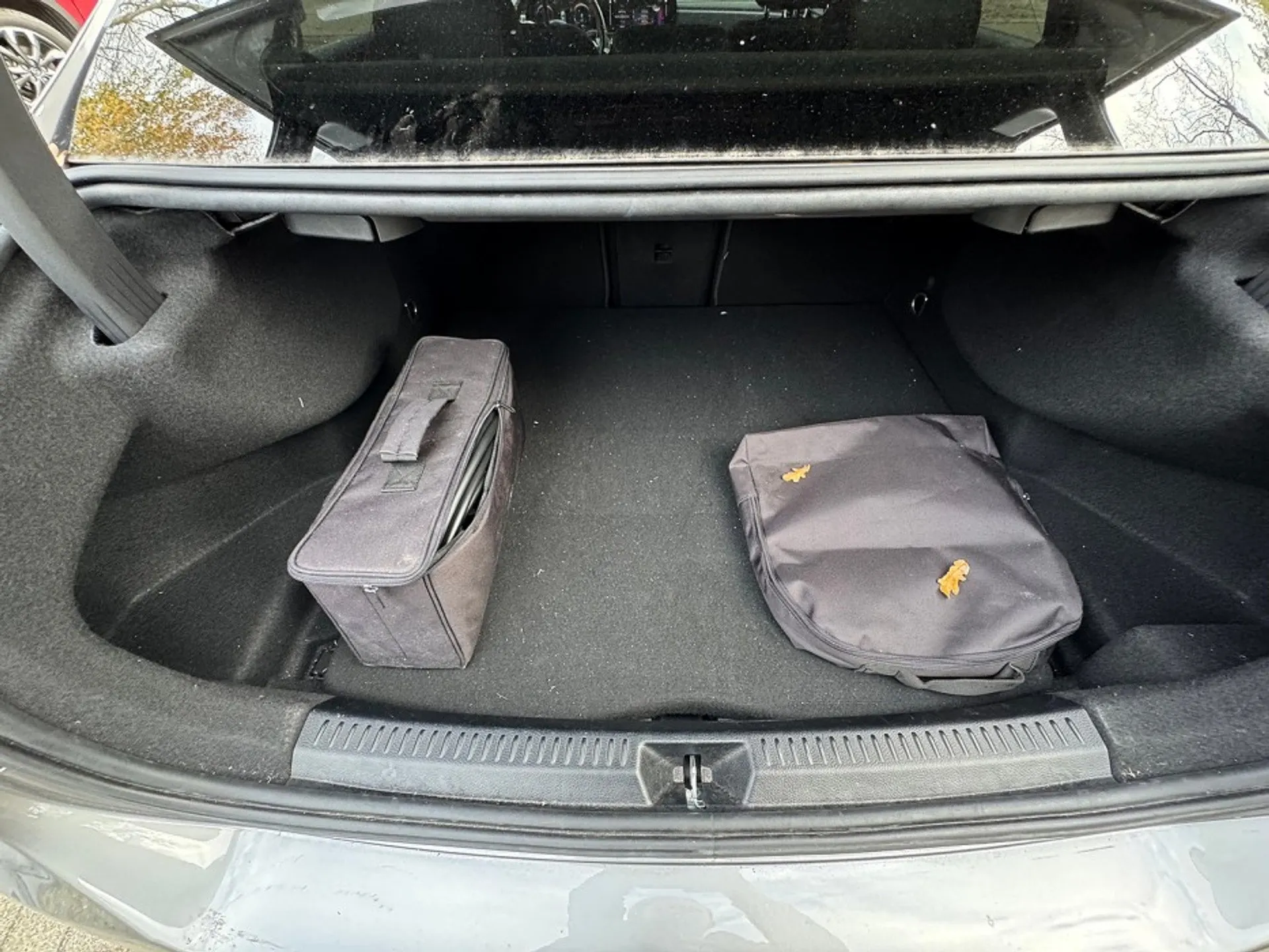 Mercedes-Benz A 250 Limousine e AMG Line 20