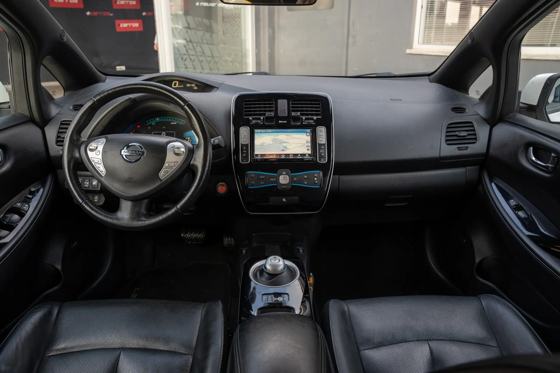 Nissan Leaf Tekna 30 kWh 11