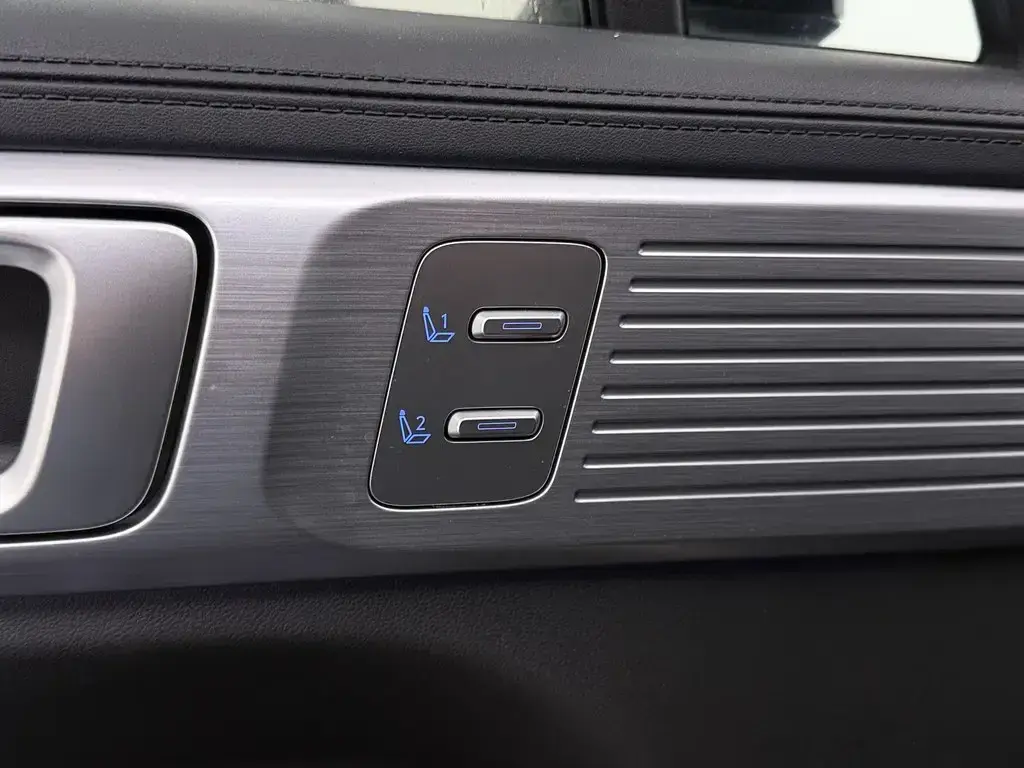 Hyundai Santa Fe 1.6 Plugin-Hybrid 4WD 7L Signature 20