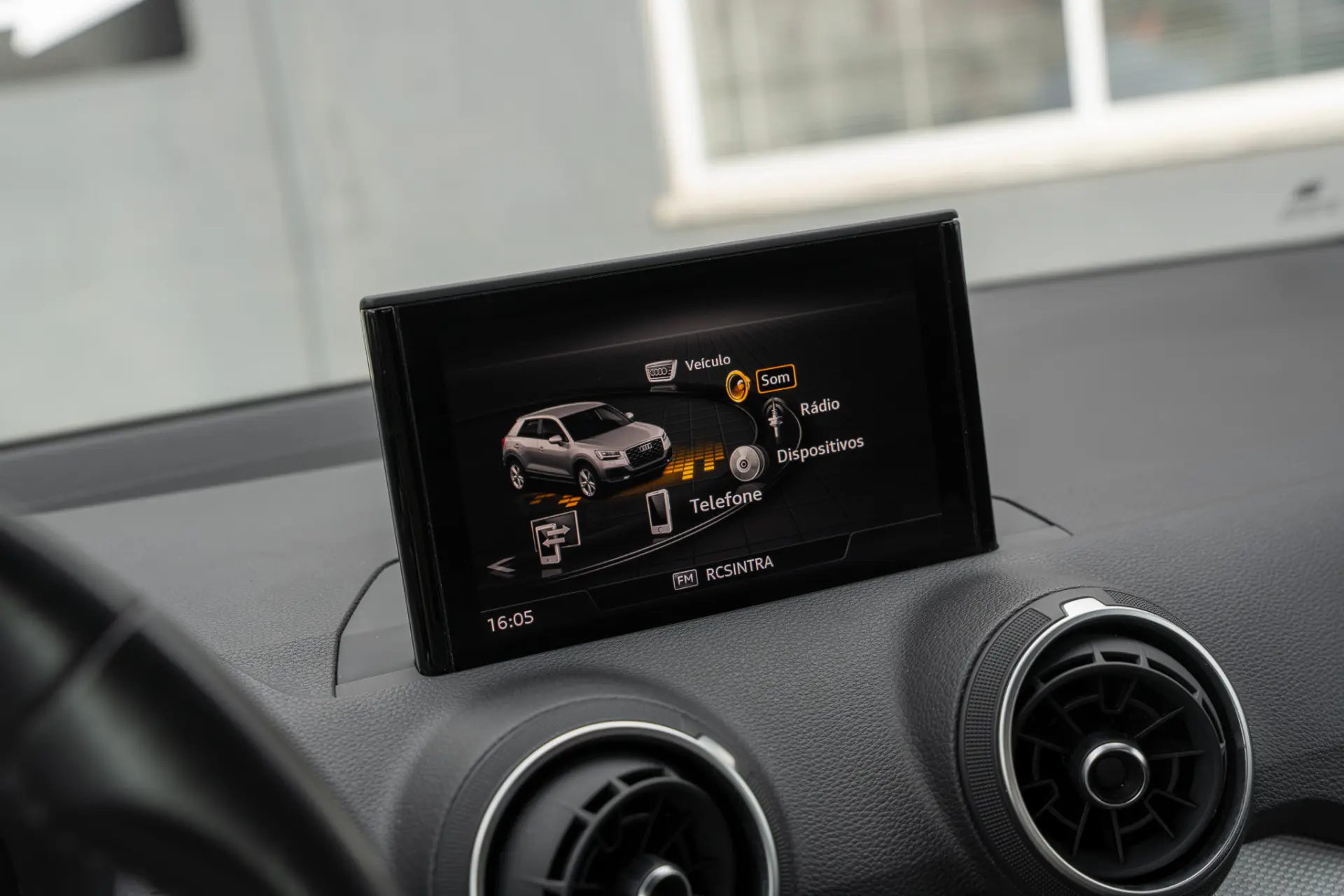 Audi Q2 30 TFSI Advanced 18